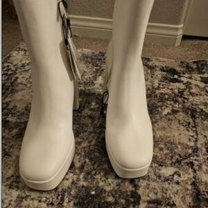 Zara Ivory Heeled Boots